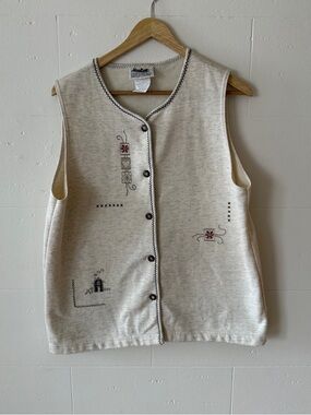 Northern Reflections | Vintage Cream Embroidered Cottagecore Vest | Medium